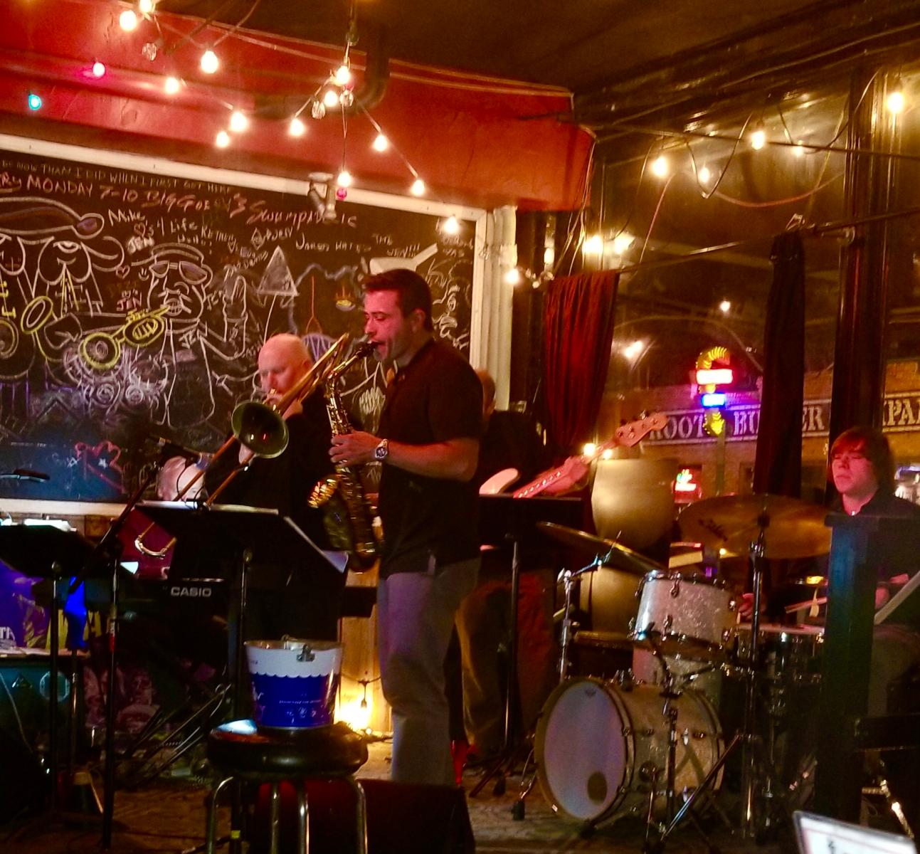 THE BALCONY CLUB Event Calendar