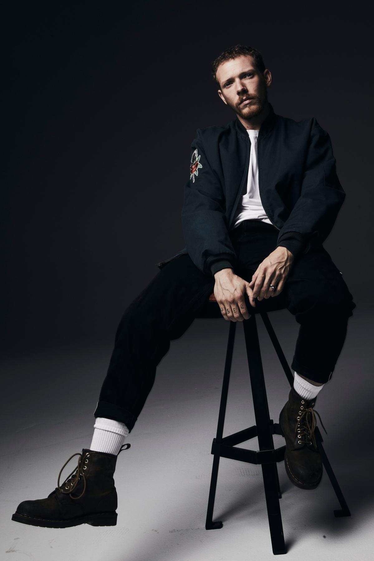 103.3 The Edge Presents Matt Maeson A Solo Experience That’s My Cue
